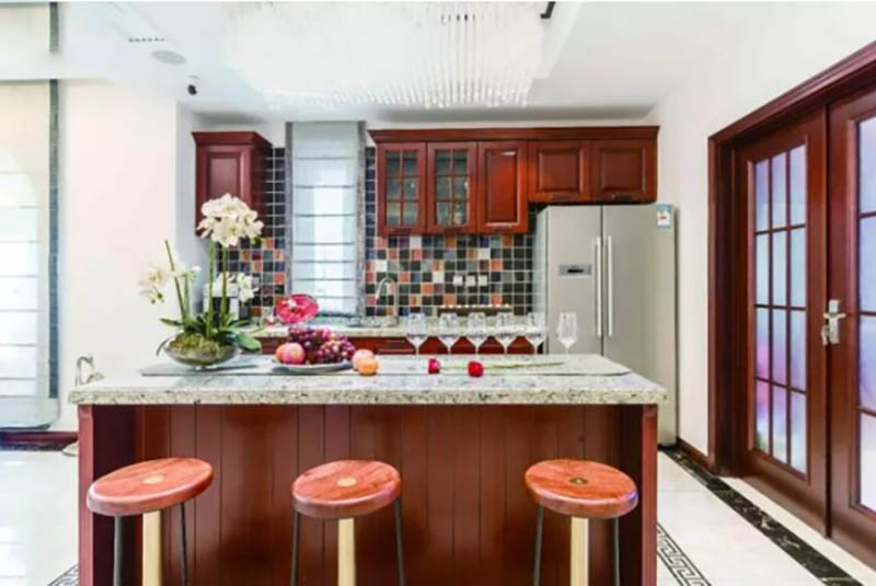 Thiết kế &aacute;nh s&aacute;ng cho ph&ograve;ng bếp nh&agrave; phố