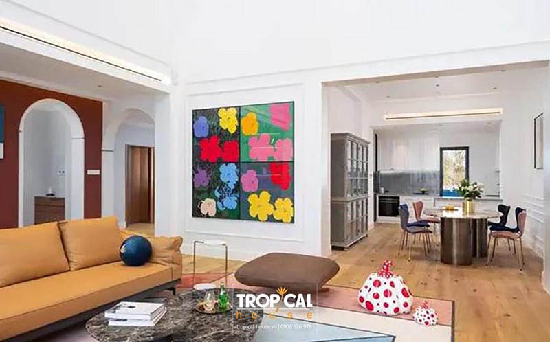 Tầng 1 của nội thất nh&agrave; phố 4 tầng phong c&aacute;ch đại ch&uacute;ng