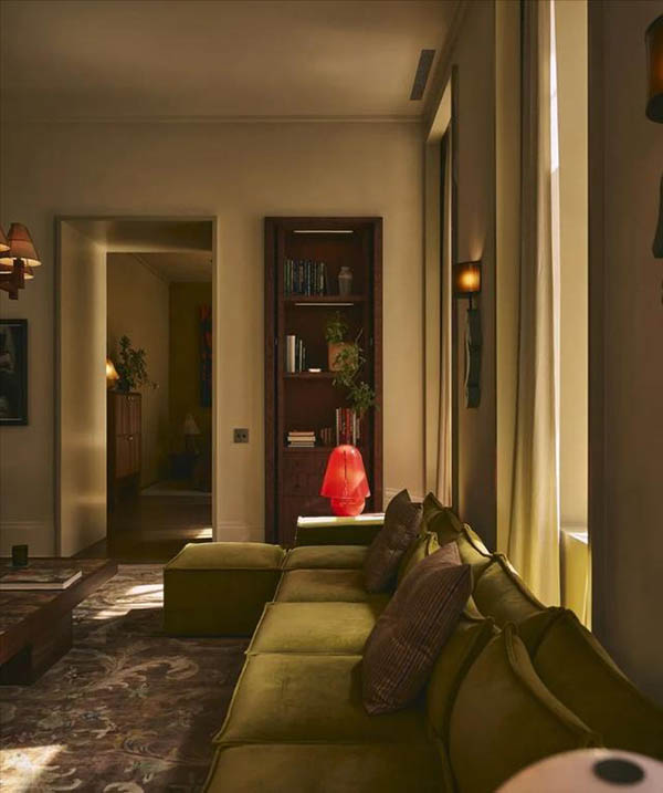 M&agrave;u &ocirc; liu - xu hướng m&agrave;u sắc nội thất 2025